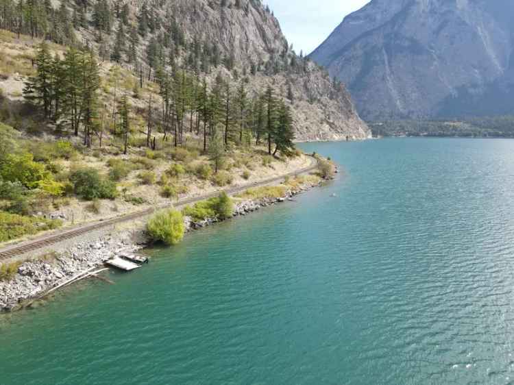 Private Lakeside Retreat - Seton Lake, BC