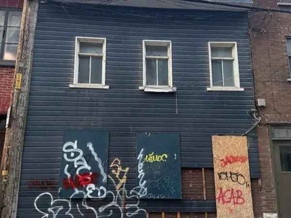 Multi Storey Building For Sale Quebec North Shore Major Renovations Needed