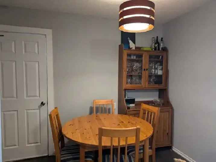 Rent 3 Bedroom House Near Algonquin with Included Services