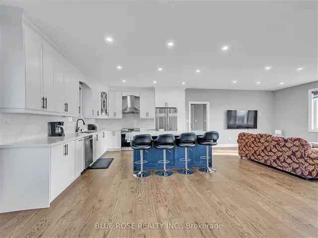 House For Sale in Greater Napanee, Ontario