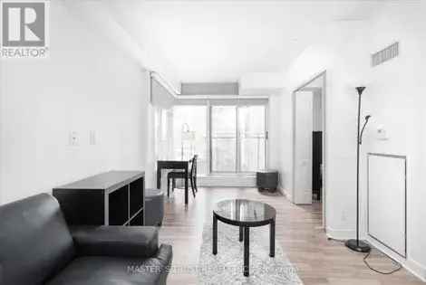 1 room apartment of 316 m² in Toronto