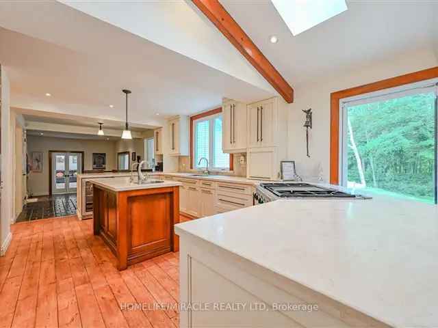 House For Sale in Caledon, Ontario