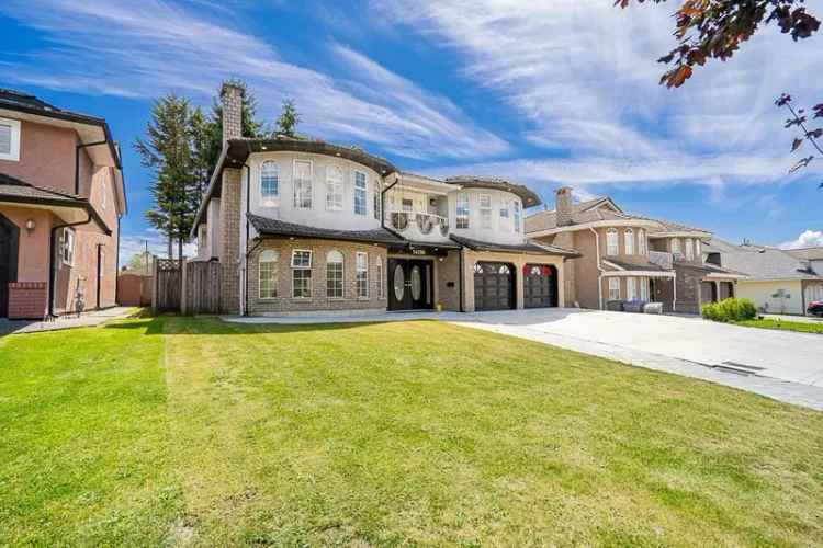 A $1,775,000.00 House/Single Family with 7 bedrooms in Bear Creek Green Timbers, Surrey