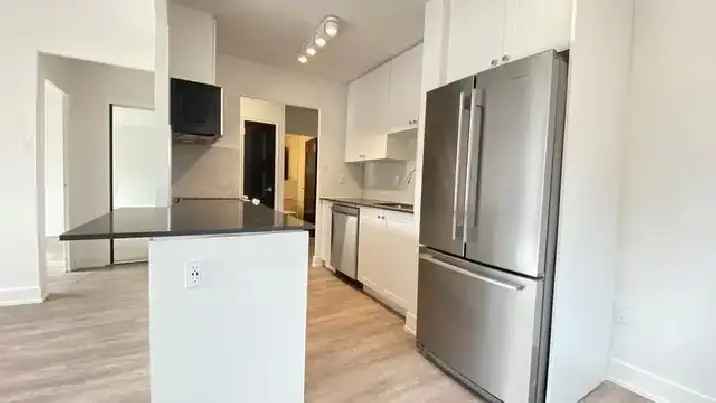 66 Spadina Road - 1 Bedroom Apartment for Rent