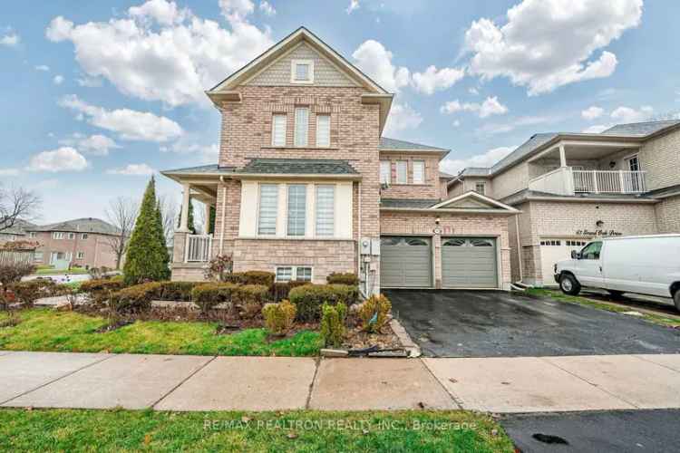 House For Sale in Richmond Hill, Ontario