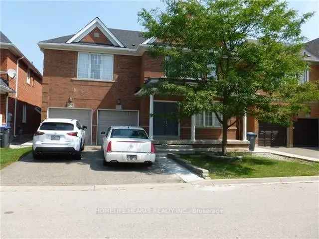 4 1 Bedroom 3 5 Bath All Brick Home in Fletcher's Meadow