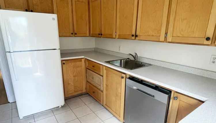 Apartment For Rent in Halifax, null