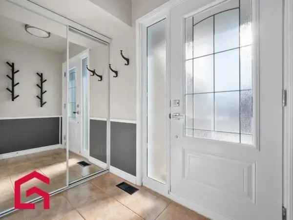 Two Story House for Sale in Montérégie with Pool and Finished Basement