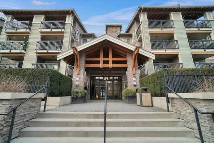 PENTHOUSE 1 Bed Condo 743 sq ft Salmon River Langley