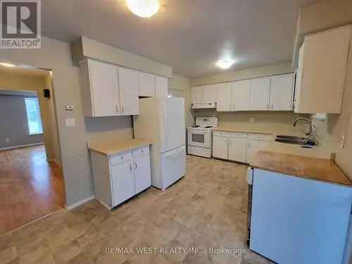 House For Sale In Barrie, Ontario