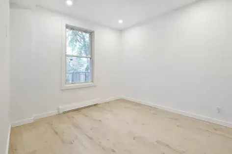 4 rooms apartment of 91 m² in Montreal