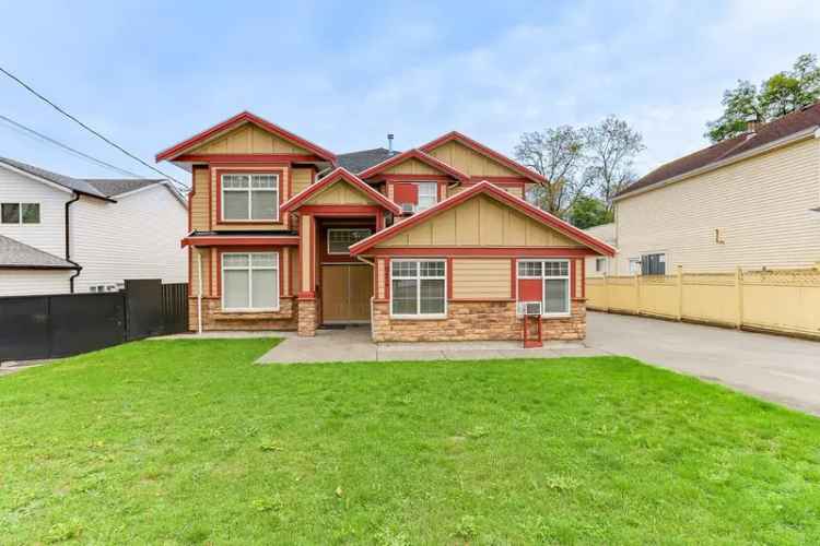 7 Bed 4 Bath Family Home with Detached Garage and Suite Potential