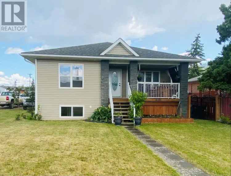 Energy Efficient 4 Bed 3 Bath Home with Fenced Yard