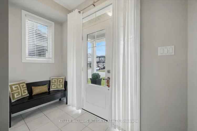 4 Bedroom 3.5 Bath Minto Tahoe End Unit Family Home