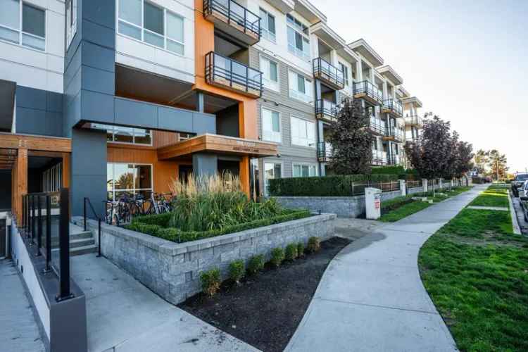 A $589,000.00 Apartment/Condo with 2 bedrooms in Tsawwassen North, Tsawwassen