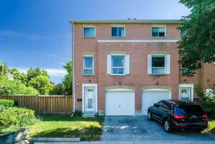 Spacious 3-Storey Townhouse near Morningside Sheppard