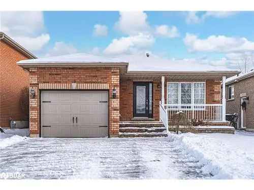 House For Sale In Barrie, Ontario