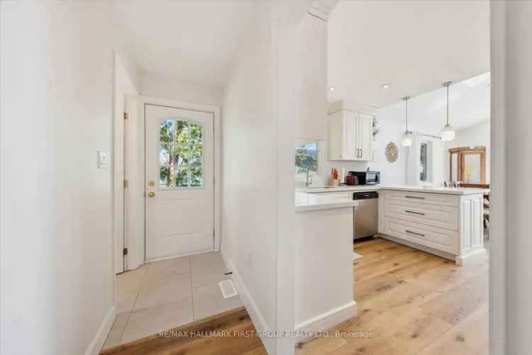 Lakeside Escape 3-Bedroom Waterfront Home