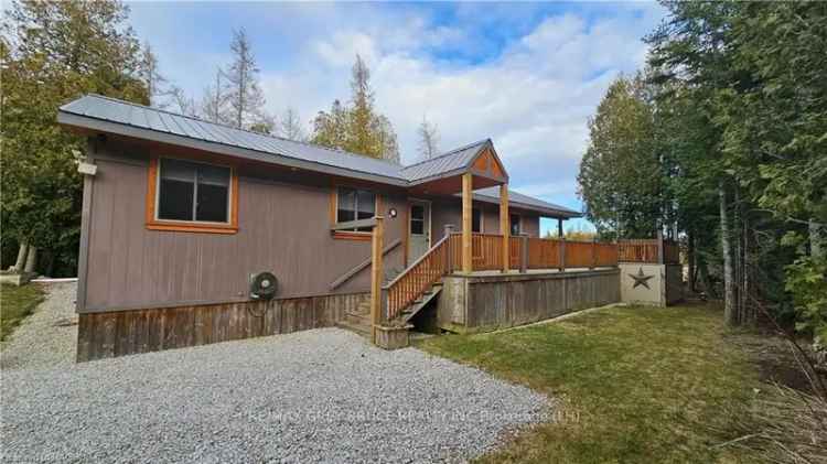 House For Sale in Municipality of Northern Bruce Peninsula, Ontario