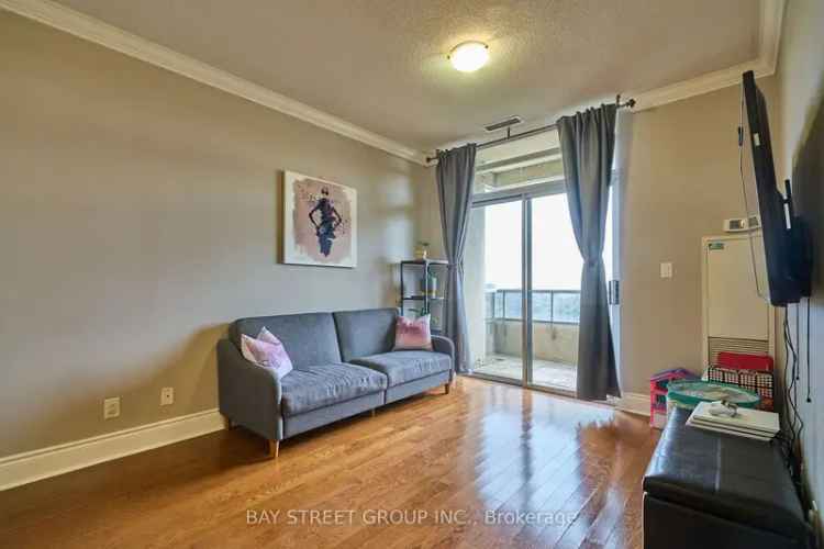 Condo For Sale in Mississauga, Ontario