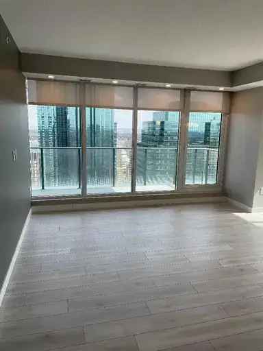 Rent Spacious 2 Bedroom Condo in Edmonton with Luxury Amenities