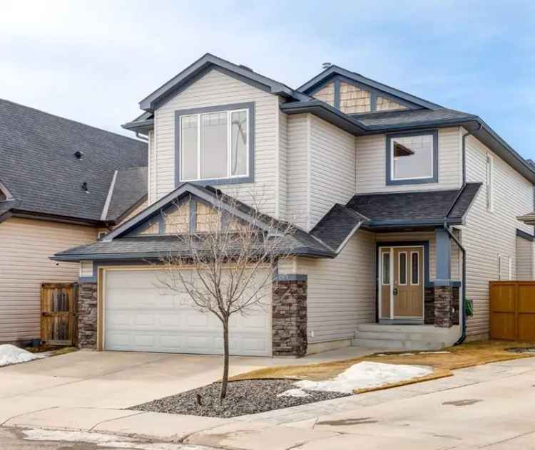 House For Sale in Calgary, Alberta