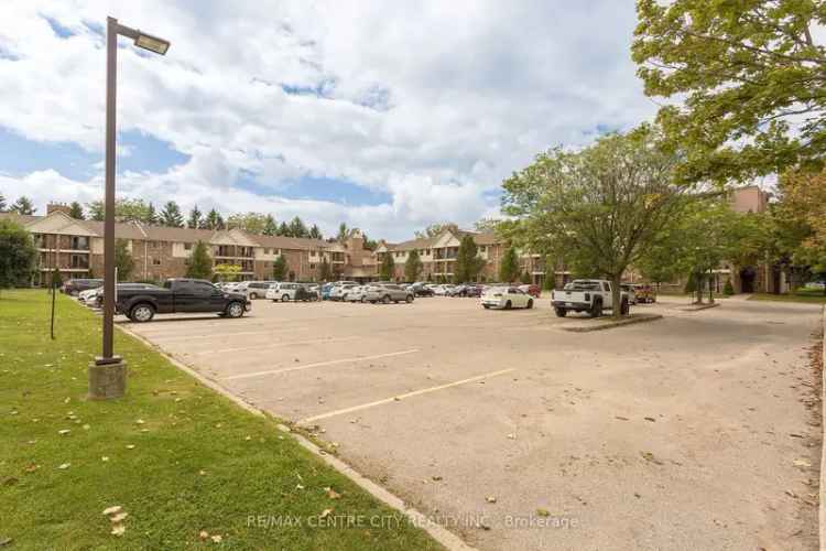 Condo For Sale in St. Thomas, Ontario