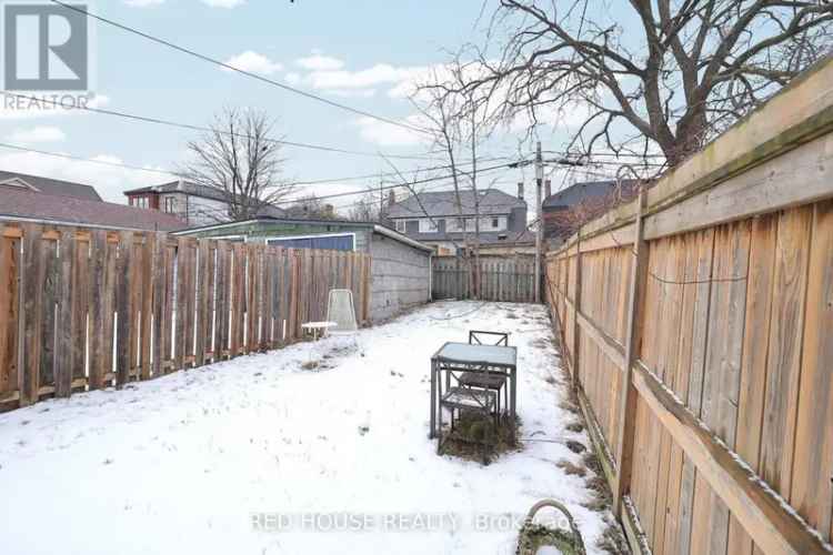 House For Sale in 95, Tenth Street, Toronto, Ontario