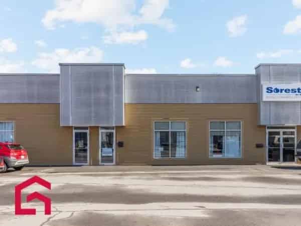 Commercial Building Office for Sale Montérégie 9251 sq ft