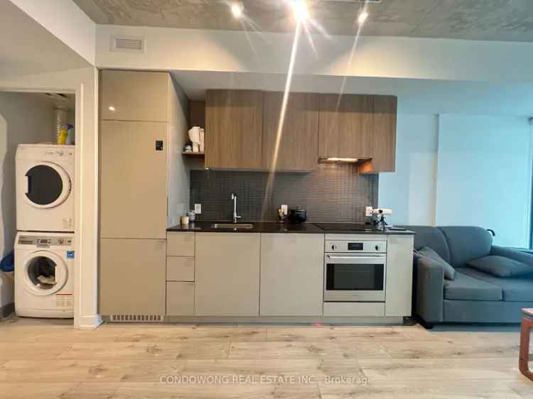 Condo For Rent in Toronto, Ontario