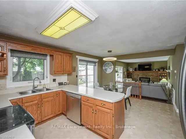 House For Sale in Niagara Falls, Ontario