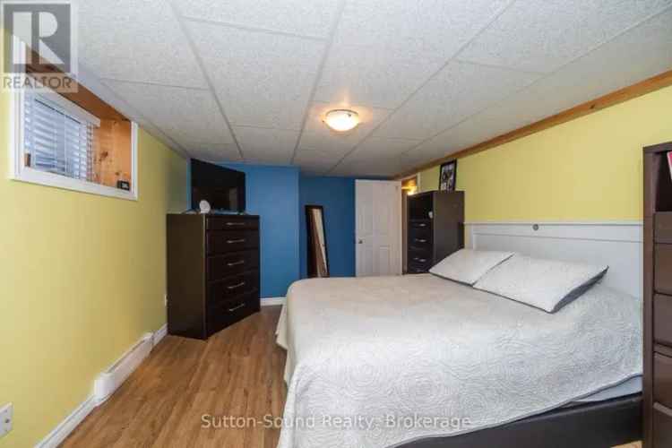 Tara Riverfront Bungalow 4 Bedroom 2 Bathroom