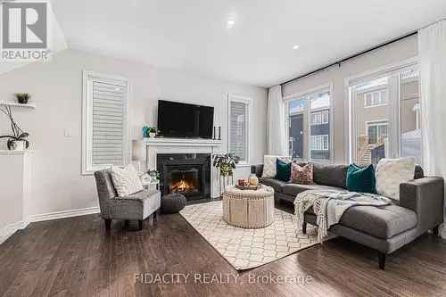 Family Home for Sale in Ottawa 3 Beds 4 Baths