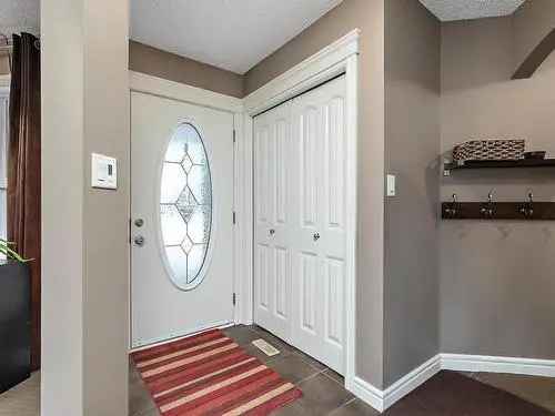 Rutherford Edmonton House For Sale 2096 sq ft 4 Beds 3.5 Baths