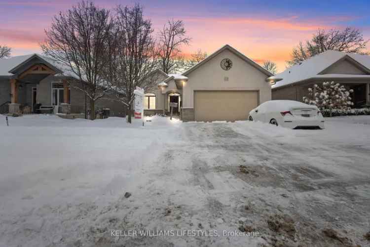 Charming Bungalow in Strathroy - 2+1 Beds, 2.5 Baths, Double Garage