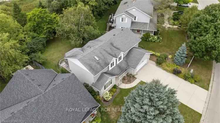 House For Sale in Hanover, Ontario