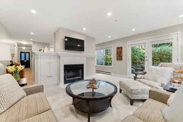 Kitsilano Garden Level Townhouse: 2 Beds, 2 Baths, Beach Living