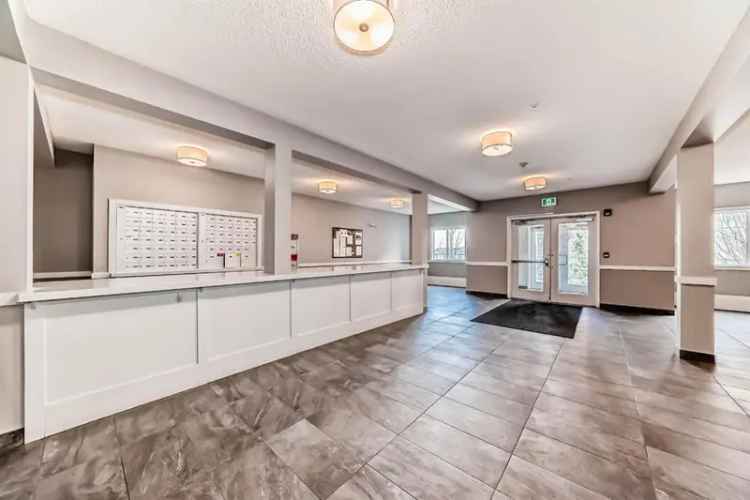 Top Floor Condo in Sage Hill 2 Beds 2 Baths Modern Upgrades