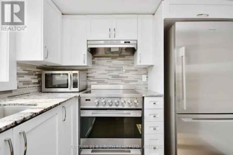 Ardagh Bluffs Condo: Modern, Renovated, 2 Parking Spots