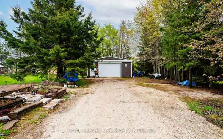 House For Sale in Amaranth, Ontario