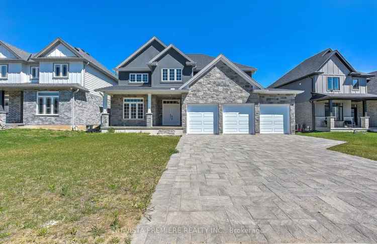 House For Sale in Thames Centre, Ontario