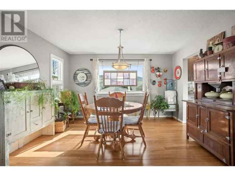 RE/MAX Vernon