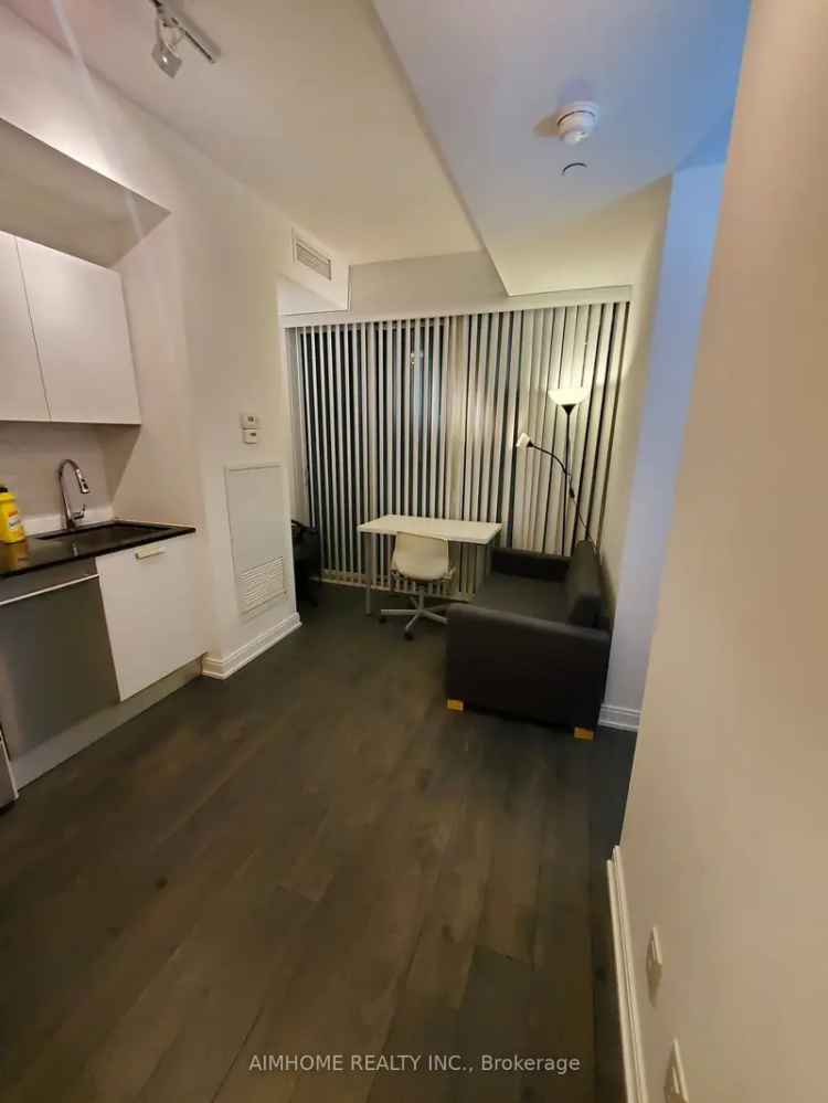 Condo For Rent in Toronto, Ontario