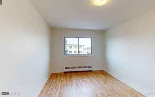 1 room apartment of 54 m² in Montreal