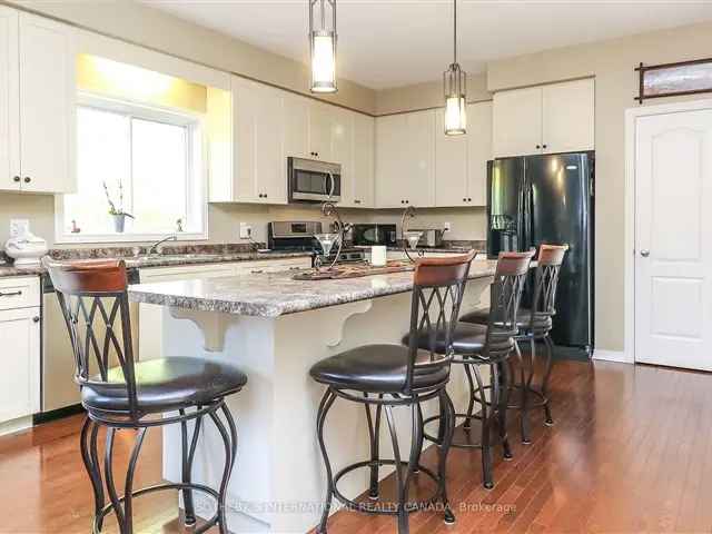 Collingwood Winter Rental 4 Bedroom Home Near Ski Hills