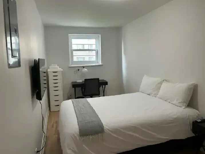 Location de chambre / Room for rent  : Guy Concordia November