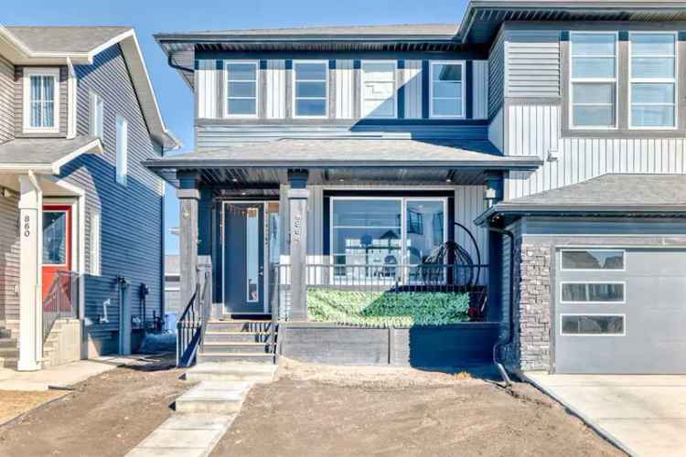 House For Sale in Airdrie, Alberta