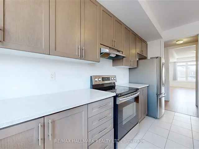 3-Bedroom Freehold Townhome in Stouffville - Double Car Garage & Walk-Out Terrace