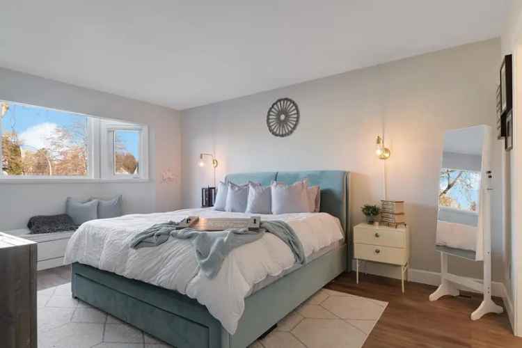 3 Bed 4 Bath Family Home with 2020 Renovation