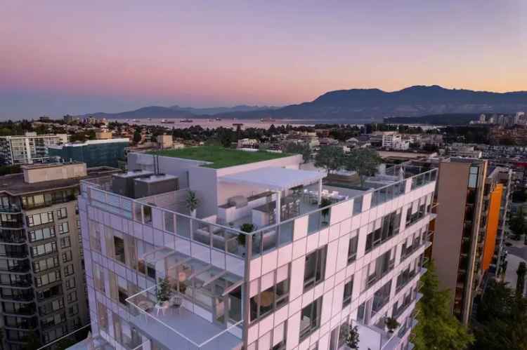 Fairview VW Condo for Sale: 2 Beds, 2 Baths, Luxurious Features